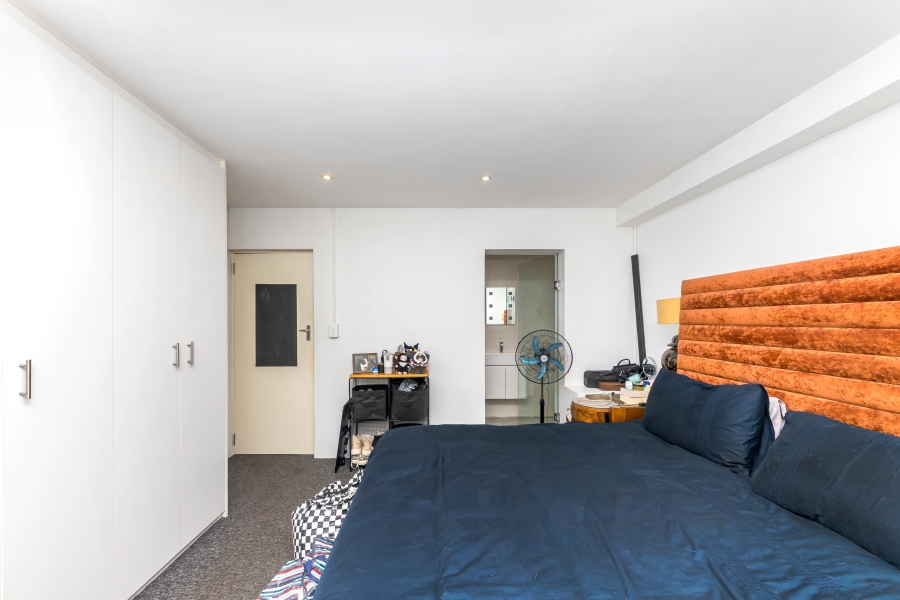 2 Bedroom Property for Sale in Woodstock Western Cape